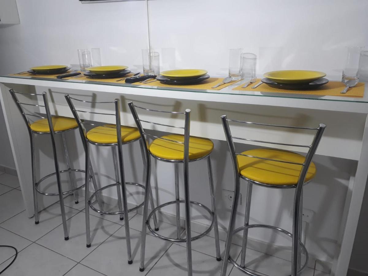 Studio Central Proximo A Faculdade E Rodoviaria クリチバ エクステリア 写真